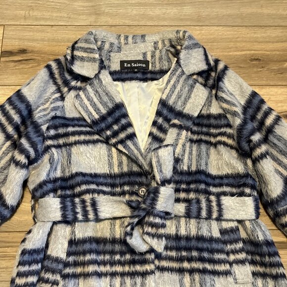 En Saison Demi Plaid Belted Coat SZ Medium Navy Gray Multi Long Fuzzy - Picture 2 of 14